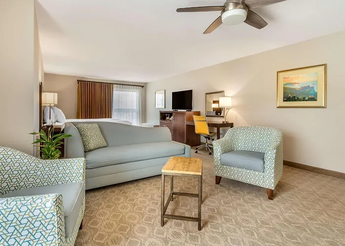 Best Western Plus Monterey Inn
