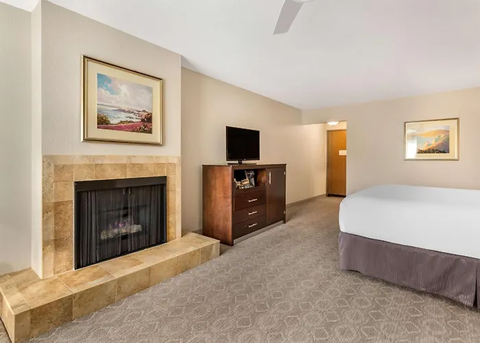 Best Western Plus Monterey Inn